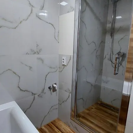 Apartment Vida, 3 Minutes Walk To The Center Košice