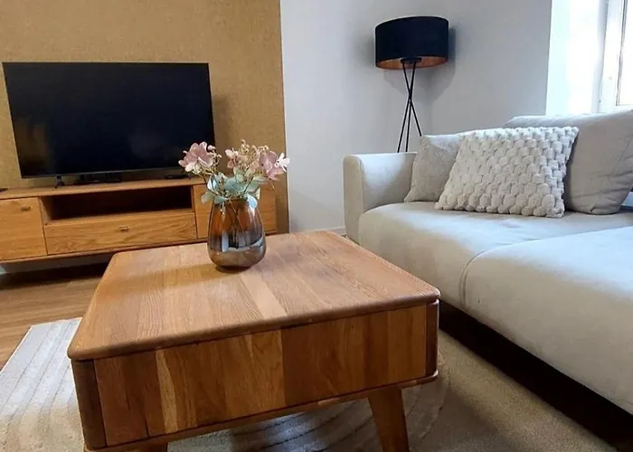 Apartament Vida, 3 Minutes Walk To The Center *